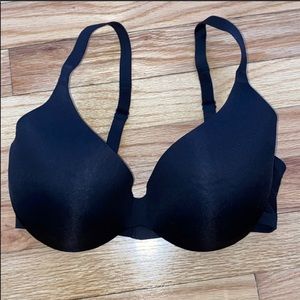 Bra bundle! Two Warner’s 34D one pink bra and one black bra